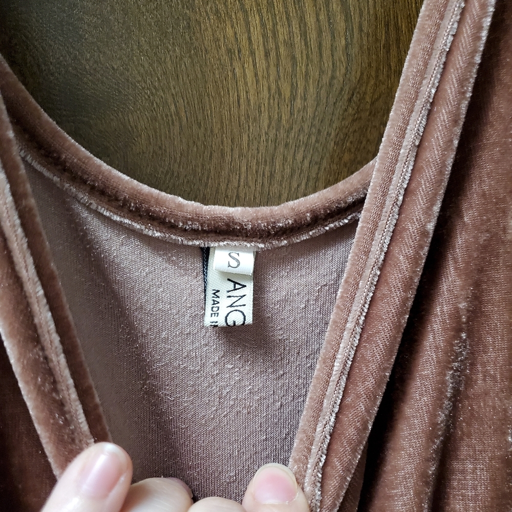 Dress - Picture 3 of 3
